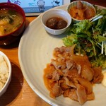 Ekimae Ranzan Shokudou - 生姜焼き定食（肉少なめ）