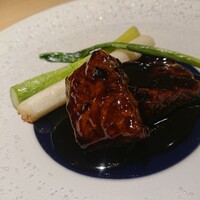 眞善美 - 牛サーロインの黒酢ソース
