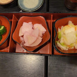 やはらかとんかつ綾 - おかわりは多めに持ってきてくれました◎