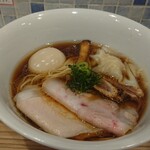 IKR51 - 特製芳醇地鶏醤油らぁ麺