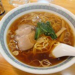 2012年9月。ラーメンも何回か食べるうちに愛着出てきた。炒飯に合うのよこれが。