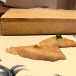 鮓 きずな - 造り 淡路島 鰆漬け・五島列島 太刀魚 藁焼き