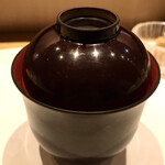 鮓 きずな - 三重県あおさのり赤出汁 提供時