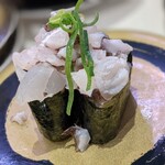 はま寿司 - 山盛りまかない軍艦てすと。不肖。身が何かわからなかった。