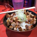 横浜ラーメン 真砂家 - チャーシューまぶし丼