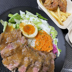 クラフトビールのステーキ酒場 パリ21区 - 