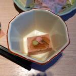 青蓮寺レークホテル - 桜の香る胡麻豆腐