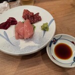 鳥つね自然洞 - 鳥刺し