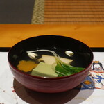 日本料理 幸庵 - 鮑とフキノトウ豆腐の煮物椀