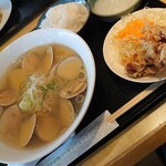 ナガシマレストラン - ハマグリラーメン+白ご飯、唐揚げセット✌