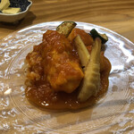 洋食彩酒 アンプリュス - おまかせ魚料理（鯛と帆立のボルドレーズソース。白子筍、ズッキーニ、椎茸、バターライス）