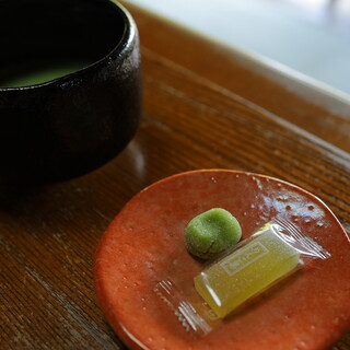 本間美術館 喫茶室_1