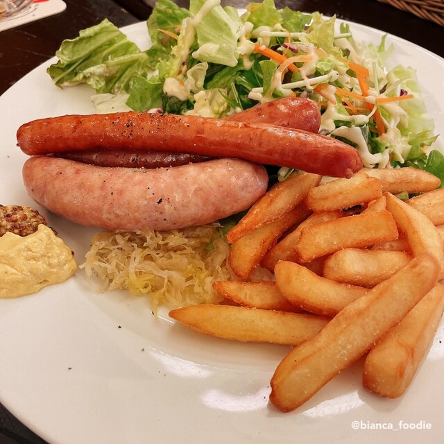 ベルギービール アントワープ セントラル Antwerp Central 二重橋前 ビストロ 食べログ ベルギービール アントワープ セントラル Antwerp Central 二重橋前 ビストロ 食べログ