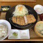 とんかつ & とり天 しげのや食堂 - 