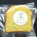 菓子屋 chill - ポピーシードレモンパウンドケーキ