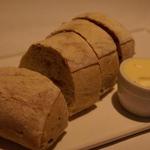 ニューヨーク・グリル - パン