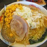 背脂しょうゆコーンもやし800円也。Veryうま。