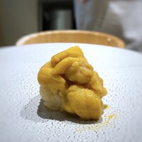いでの上料理店 - 馬糞雲丹・・たっぷり盛られ美味しい。