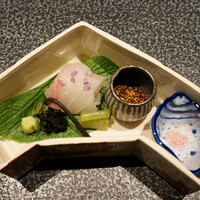 星のや 京都 ダイニング - 向附 鯛小春仕立て