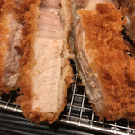 Tonkatsu Shinjuku Saboten Sendai Serubate Rasuten - Sabo REDの断面