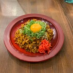 Hachi Hachi - 特製スパイスのカレーそばめし