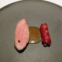 レスピラシオン - イベリコ豚/ビーツ/イチジク