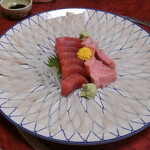 鮨いち - ふぐのてっさとマグロ
