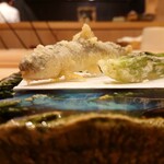 鮨 むらやま - 稚鮎と漉油の天ぷら