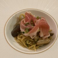 ポワン ドゥ デパー - キノコと生ハムの冷製自家製麵