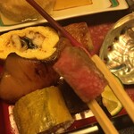 三養荘 - 和牛サーロインも2個入る。