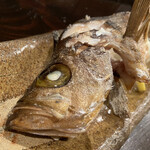 かもめ食堂 - ハチメの塩焼き