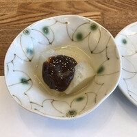 天ぷら新宿つな八 大丸東京店 - 磯波５８３０円。冷やしふろふき大根？ ネーミングは私です（笑）。薄味ですが、しっかり味の染みた大根は、喉越しも良く、とても美味しかったです（╹◡╹）