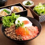 Comparison bowl of shrimp and minced beef