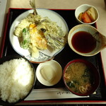 峰の里 - あじ天ぷら定食