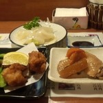 せきざん - いかさし
お通しの手羽先煮
飲み放題のおつまみ

