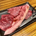 和牛焼肉専門店 肉ゆるり。 - 基本のお肉
            まずこのお肉が配膳されてから食べ放題スタートです
            2021.03