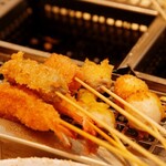 串と煮込みの元祖居酒屋 個室 門限やぶり - 