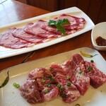 牛舎 - タン、ハラミ