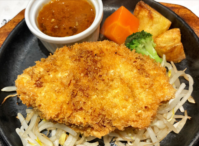 ぎゅう丸 大名店 赤坂 ハンバーグ 食べログ ぎゅう丸 大名店 赤坂 ハンバーグ 食べログ