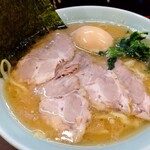 寿々喜家 - ラーメン並+チャーシュー+味玉