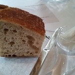 アムール - １つ目のパン