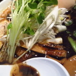 ラーメンキャロル - UWO＋KURO＝BLACK　UWO