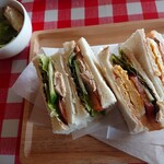 ミディリュヌ - サンドイッチセット（２種）（チキン/タマゴ）990円　2020/11