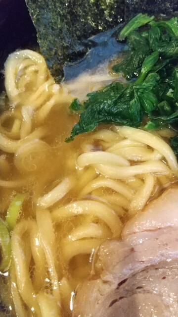 横浜家系 まるに家 八王子 ラーメン 食べログ 横浜家系 まるに家 八王子 ラーメン 食べログ