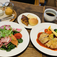 24/7 restaurant -  24/7 restaurant -