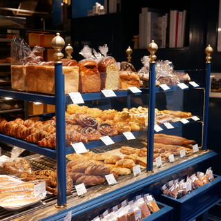 シーン カズトシ ナリタ_2