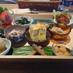 kafeandodainingushi-ne - sea-ne（シーネ）ランチ1650円　側面