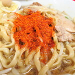 ラーメン二郎 - 一味投下～♪