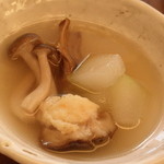 蕎麦 たじま - 冬瓜　木の子　海老しんじょ　スープ；取り分けて