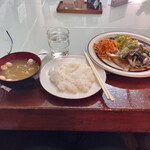 ダイニングカフェ 小伊万里 - 